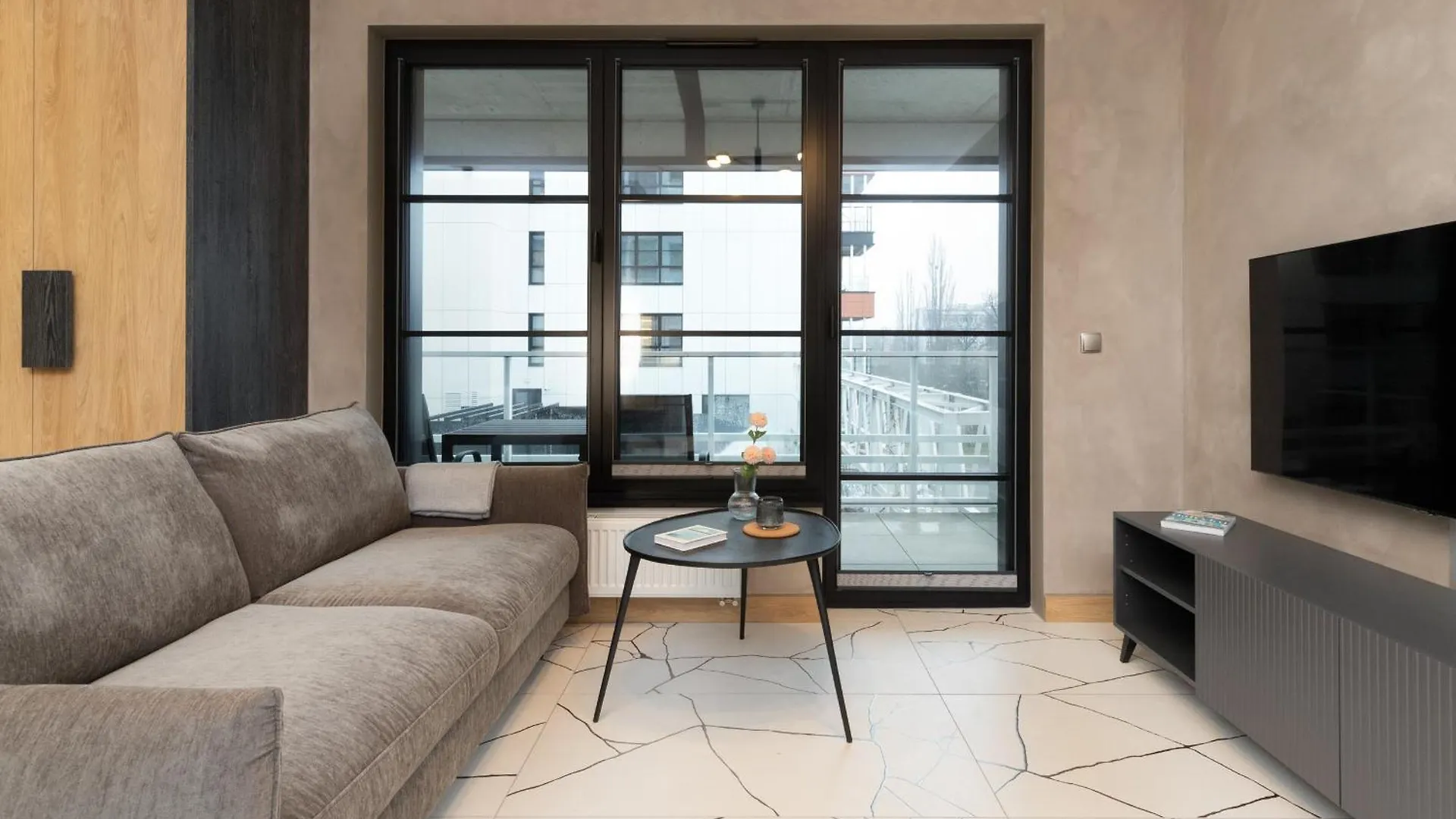 Loft Apartment Gdansk Near The Old Town Parking & Balcony By Noclegi Renters contacts
